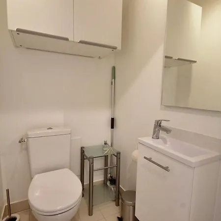 La Badine Airco Pool For 2 By Sunset Apartament Antibes