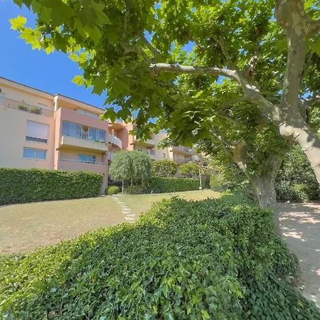 La Badine Airco Pool For 2 By Sunset Apartament