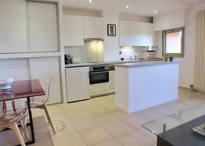 La Badine Airco Pool For 2 By Sunset Lejlighed *