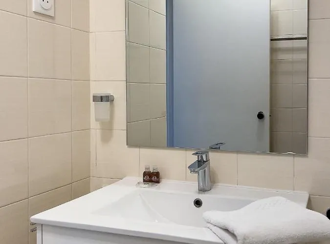 La Badine Airco Pool For 2 By Sunset *