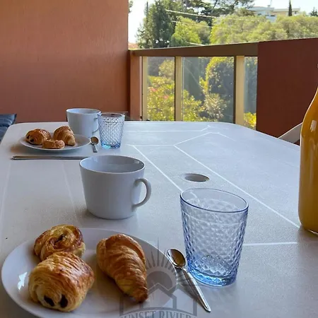 La Badine For 2 By Sunset Apartment