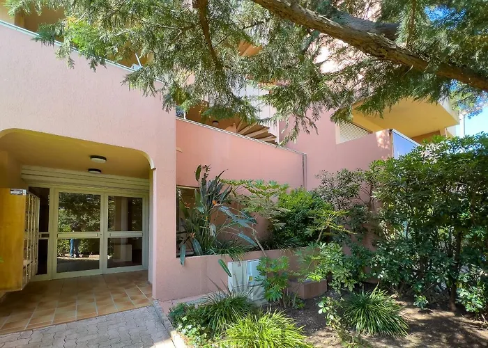 La Badine Airco Pool For 2 By Sunset 昂蒂布