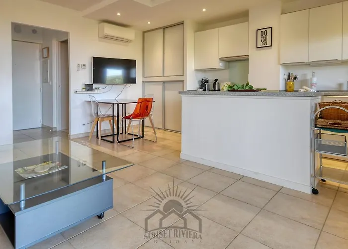 La Badine Airco Pool For 2 By Sunset Daire *