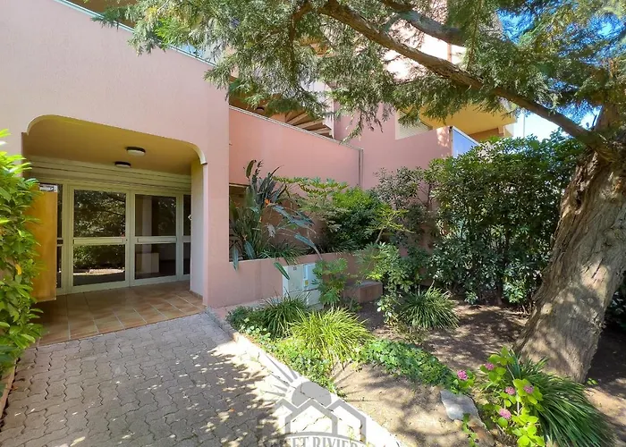 La Badine Airco Pool For 2 By Sunset 昂蒂布